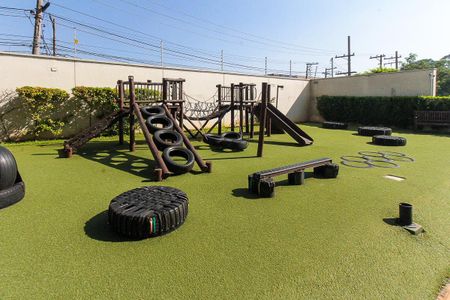 Apartamento à venda com 63m², 2 quartos e 1 vaga Apartamento à venda com 63m², 2 quartos e 1 vagaÁrea comum - Playground