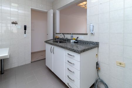 Apartamento à venda com 58m², 2 quartos e 2 vagas Apartamento à venda com 58m², 2 quartos e 2 vagasCozinha