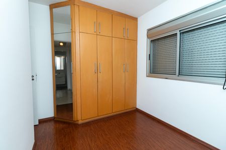 Apartamento à venda com 58m², 2 quartos e 2 vagas Apartamento à venda com 58m², 2 quartos e 2 vagasQuarto 2