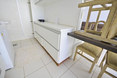 Apartamento para alugar com 65m², 2 quartos e 1 vaga Apartamento para alugar com 65m², 2 quartos e 1 vagaCozinha
