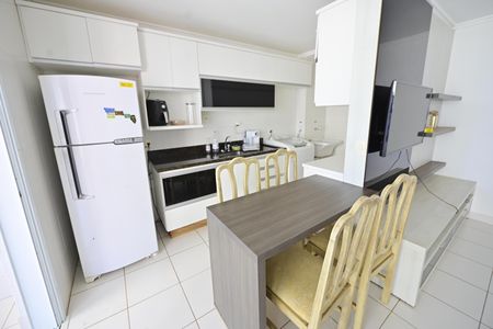 Apartamento para alugar com 65m², 2 quartos e 1 vaga Apartamento para alugar com 65m², 2 quartos e 1 vagaSala