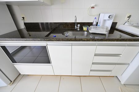 Apartamento para alugar com 65m², 2 quartos e 1 vaga Apartamento para alugar com 65m², 2 quartos e 1 vagaCozinha
