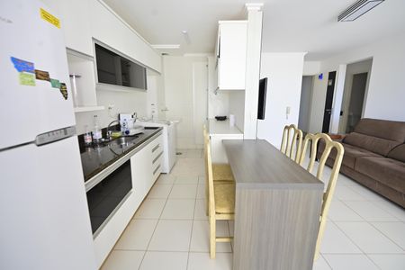 Apartamento para alugar com 65m², 2 quartos e 1 vaga Apartamento para alugar com 65m², 2 quartos e 1 vagaCozinha