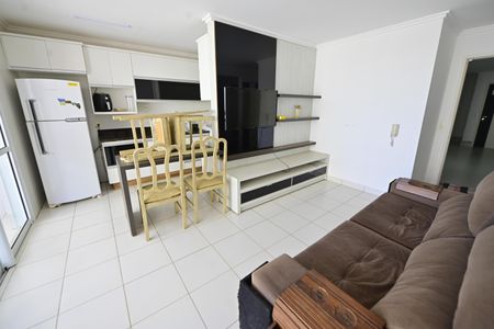 Apartamento para alugar com 65m², 2 quartos e 1 vaga Apartamento para alugar com 65m², 2 quartos e 1 vagaSala