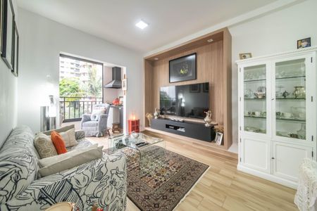 Apartamento à venda com 75m², 3 quartos e 3 vagasSala