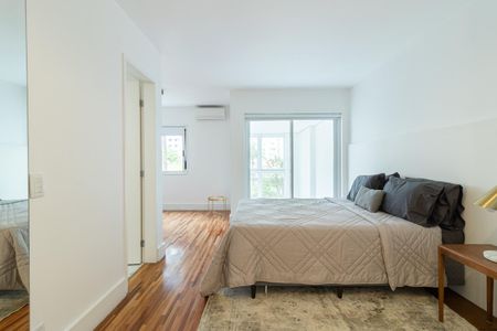 Apartamento à venda com 82m², 1 quarto e 1 vagaSuíte