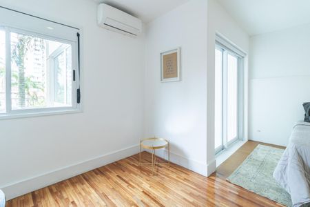 Apartamento à venda com 82m², 1 quarto e 1 vagaSuíte