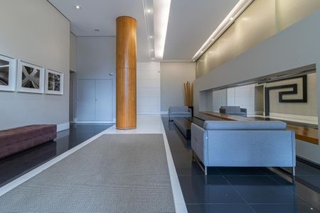 Apartamento à venda com 82m², 1 quarto e 1 vagaHall Social