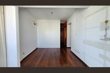 Apartamento para alugar com 257m², 3 quartos e 2 vagas Apartamento para alugar com 257m², 3 quartos e 2 vagasQuarto 1