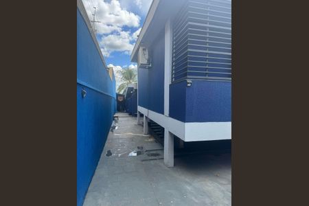 Casa para alugar com 385m², 4 quartos e 4 vagas Casa para alugar com 385m², 4 quartos e 4 vagasÁrea Externa