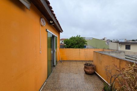 Casa à venda com 200m², 6 quartos e 2 vagasCasa 3 - Sacada do quarto