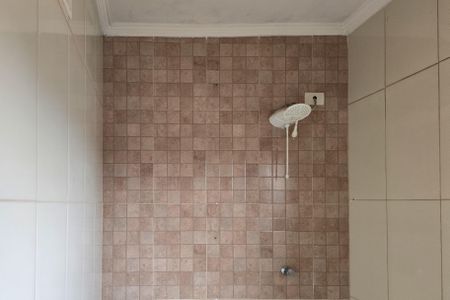 Casa à venda com 200m², 6 quartos e 2 vagasCasa 1 - Banheiro da Suíte 1 