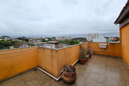 Casa à venda com 200m², 6 quartos e 2 vagasCasa 3 - Sacada do quarto