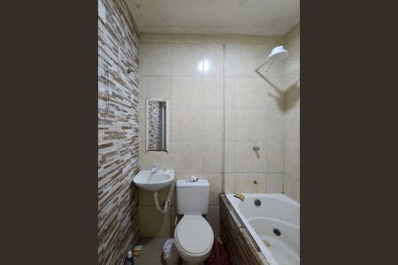 Casa à venda com 200m², 6 quartos e 2 vagasCasa 2 - Banheiro social