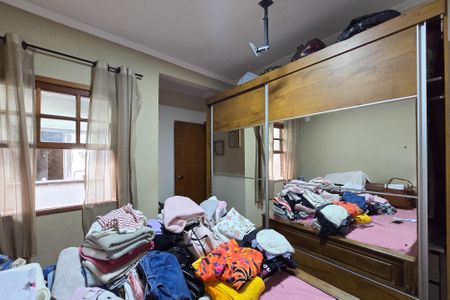 Casa à venda com 200m², 6 quartos e 2 vagasCasa 1 - Suíte