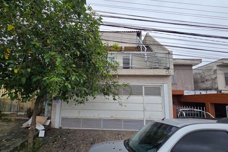 Casa à venda com 200m², 6 quartos e 2 vagasFachada
