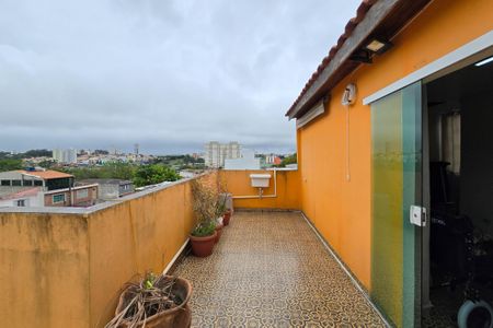 Casa à venda com 200m², 6 quartos e 2 vagasCasa 3 - Sacada do quarto