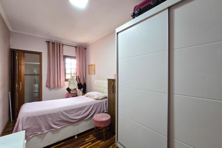 Casa à venda com 200m², 6 quartos e 2 vagasCasa 1 - Suíte 2