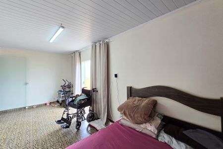 Casa à venda com 200m², 6 quartos e 2 vagasCasa 3 - Quarto