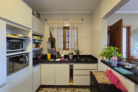 Casa à venda com 200m², 6 quartos e 2 vagasCasa 1 - Cozinha