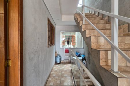 Casa à venda com 200m², 6 quartos e 2 vagasCasa 1 - corredor