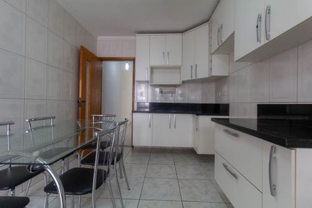 Casa à venda com 121m², 2 quartos e 2 vagasCozinha