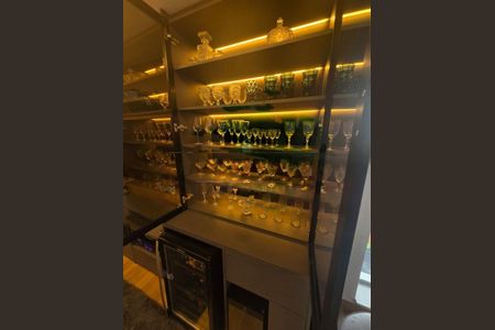 Apartamento à venda com 3 quartos, 122m² em Vila Sofia, São Paulo