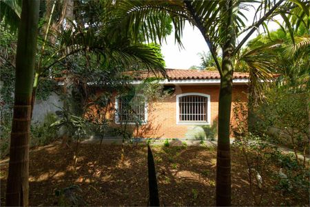 Casa à venda com 325m², 3 quartos e 5 vagas
