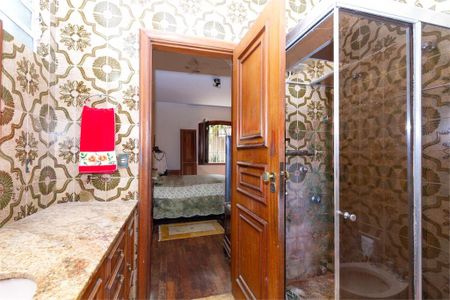 Casa à venda com 3 quartos, 325m² em Campo Belo, São Paulo