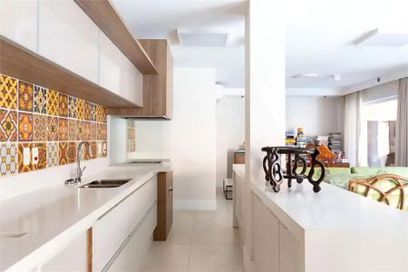 Casa à venda com 670m², 4 quartos e 5 vagas