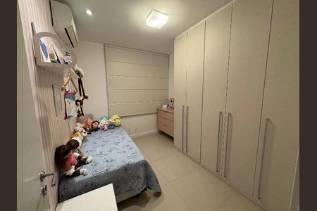 Apartamento à venda com 78m², 2 quartos e 1 vagaQuarto 2