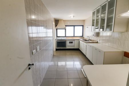 Apartamento à venda com 114m², 3 quartos e 2 vagasCozinha 