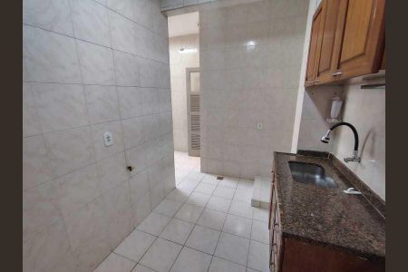 Apartamento à venda com 57m², 1 quarto e sem vaga