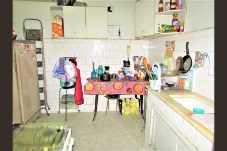 Apartamento à venda com 75m², 2 quartos e sem vaga