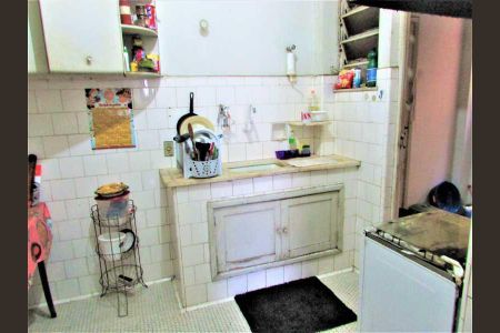 Apartamento à venda com 75m², 2 quartos e sem vaga