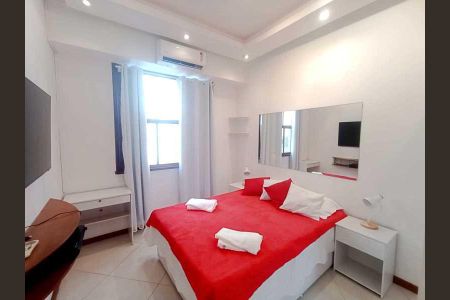 Apartamento à venda com 2 quartos, 70m² em Copacabana, Rio de Janeiro