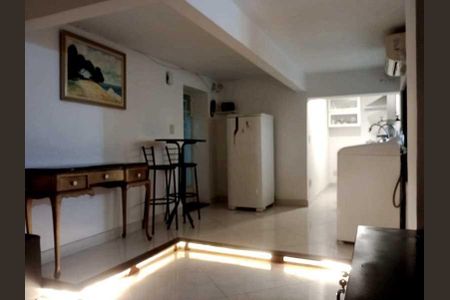 Apartamento à venda com 2 quartos, 70m² em Copacabana, Rio de Janeiro