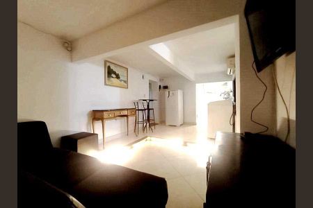 Apartamento à venda com 2 quartos, 70m² em Copacabana, Rio de Janeiro