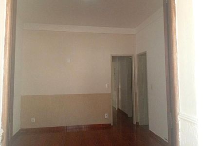 Casa à venda com 5 quartos, 110m² em Santa Rosa, Niterói