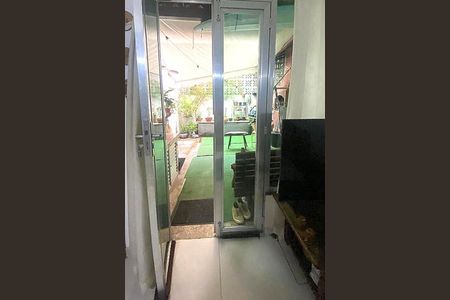 Casa à venda com 110m², 5 quartos e 2 vagas