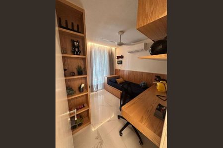 Apartamento à venda com 3 quartos, 169m² em Icaraí, Niterói