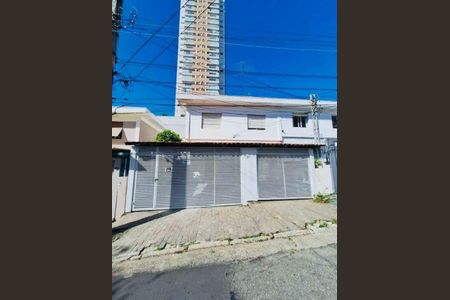 Casa à venda com 130m², 3 quartos e 4 vagas