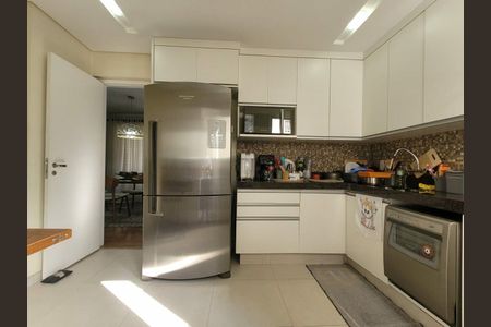 Apartamento à venda com 116m², 3 quartos e 3 vagas