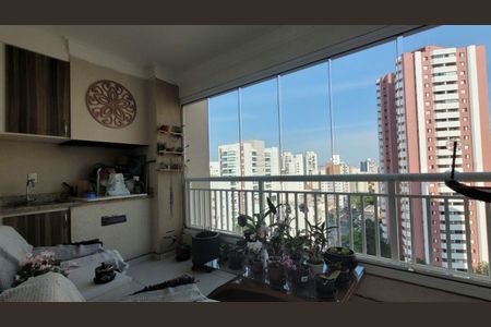 Apartamento à venda com 116m², 3 quartos e 3 vagas
