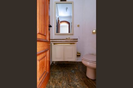 Apartamento à venda com 286m², 4 quartos e 4 vagasLavabo