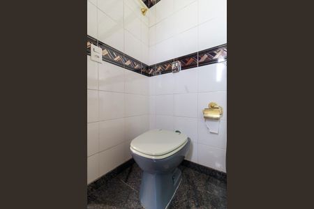 Apartamento à venda com 286m², 4 quartos e 4 vagasSuíte 2 - Banheiro