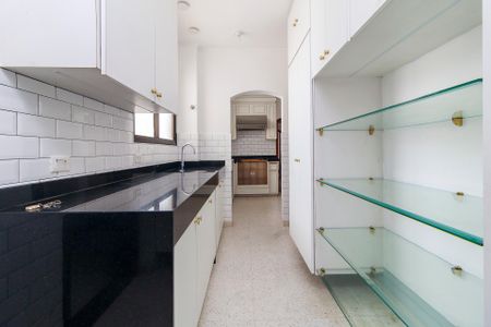 Apartamento à venda com 286m², 4 quartos e 4 vagasCozinha