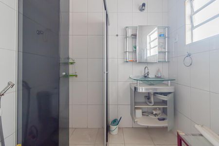 Casa à venda com 280m², 3 quartos e 3 vagas Casa à venda com 280m², 3 quartos e 3 vagasBanheiro Social