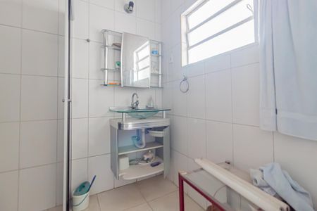 Casa à venda com 280m², 3 quartos e 3 vagas Casa à venda com 280m², 3 quartos e 3 vagasBanheiro Social