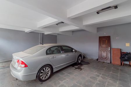 Casa à venda com 280m², 3 quartos e 3 vagas Casa à venda com 280m², 3 quartos e 3 vagasÁrea comum